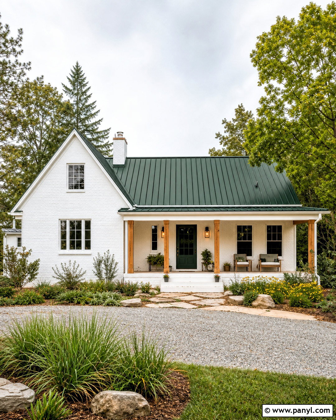 White Painted Brick With Green Metal Roof - 20 white painted brick exterior ideas