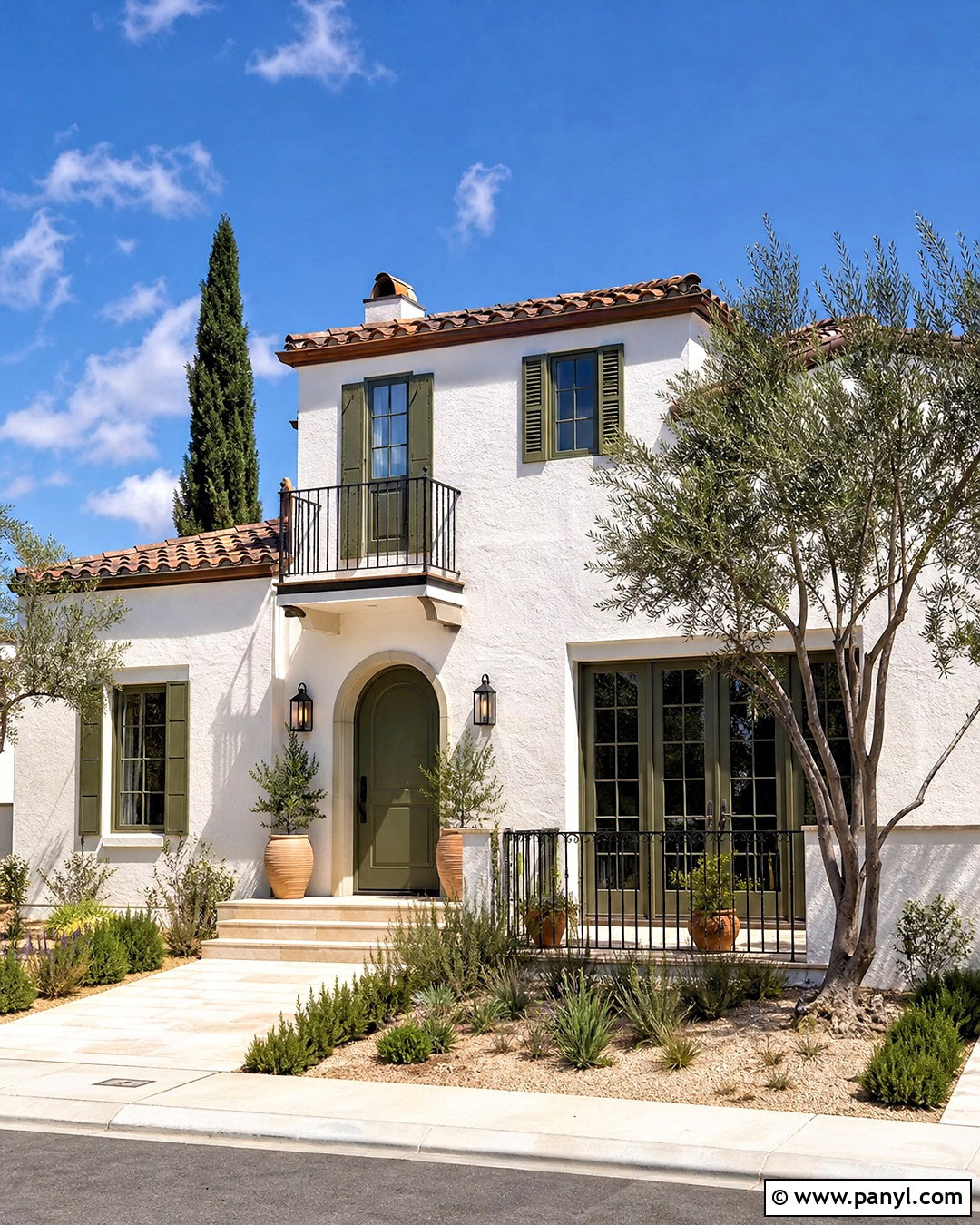 White Stucco House With Green Trim - 20 white house green trim ideas