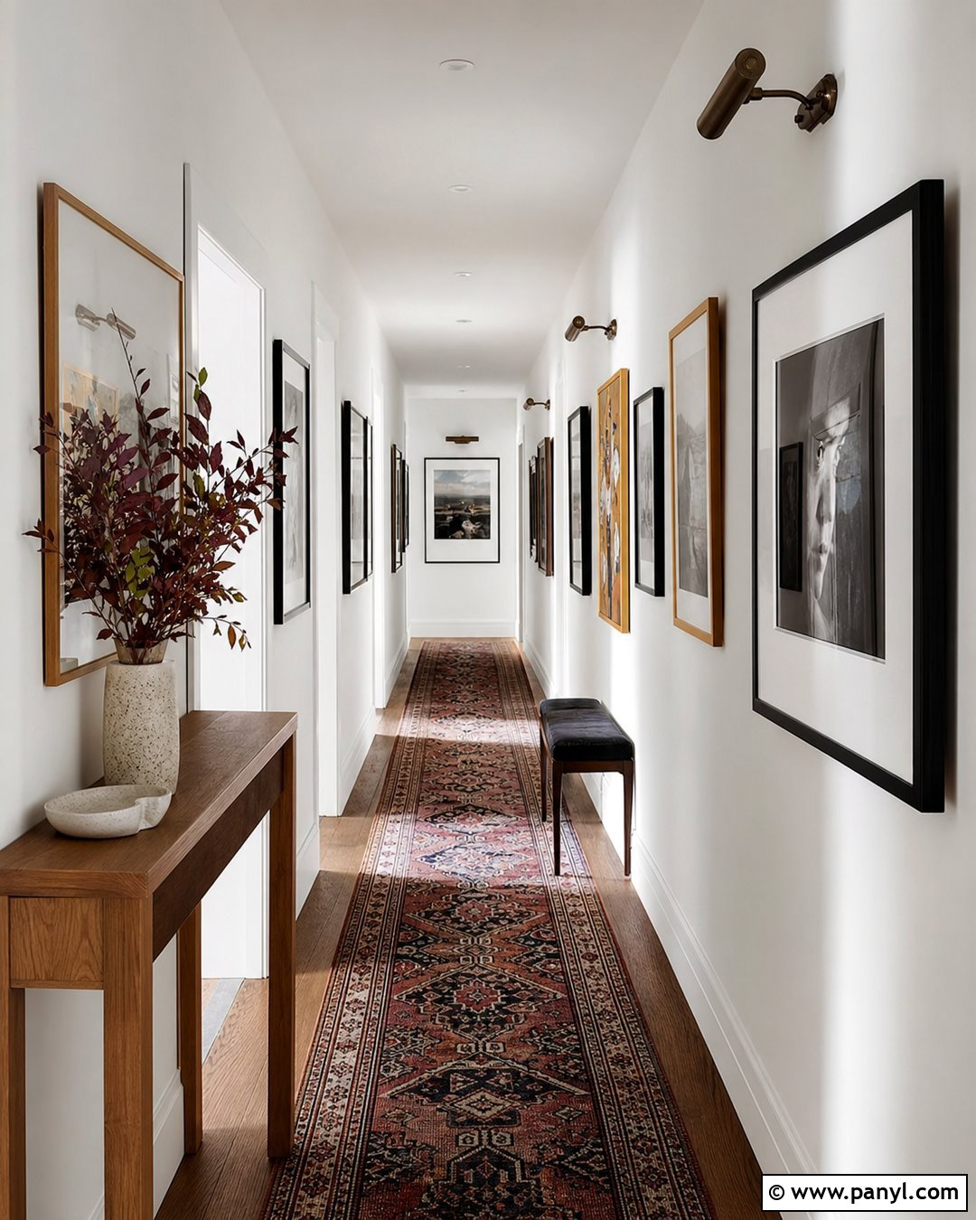 White Wall Hallway Gallery - 30 White Wall Interior Ideas
