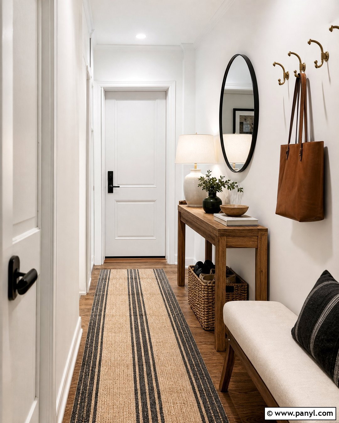 White Walls And Trim Small Entryway - 25 White Wall White Trim Ideas