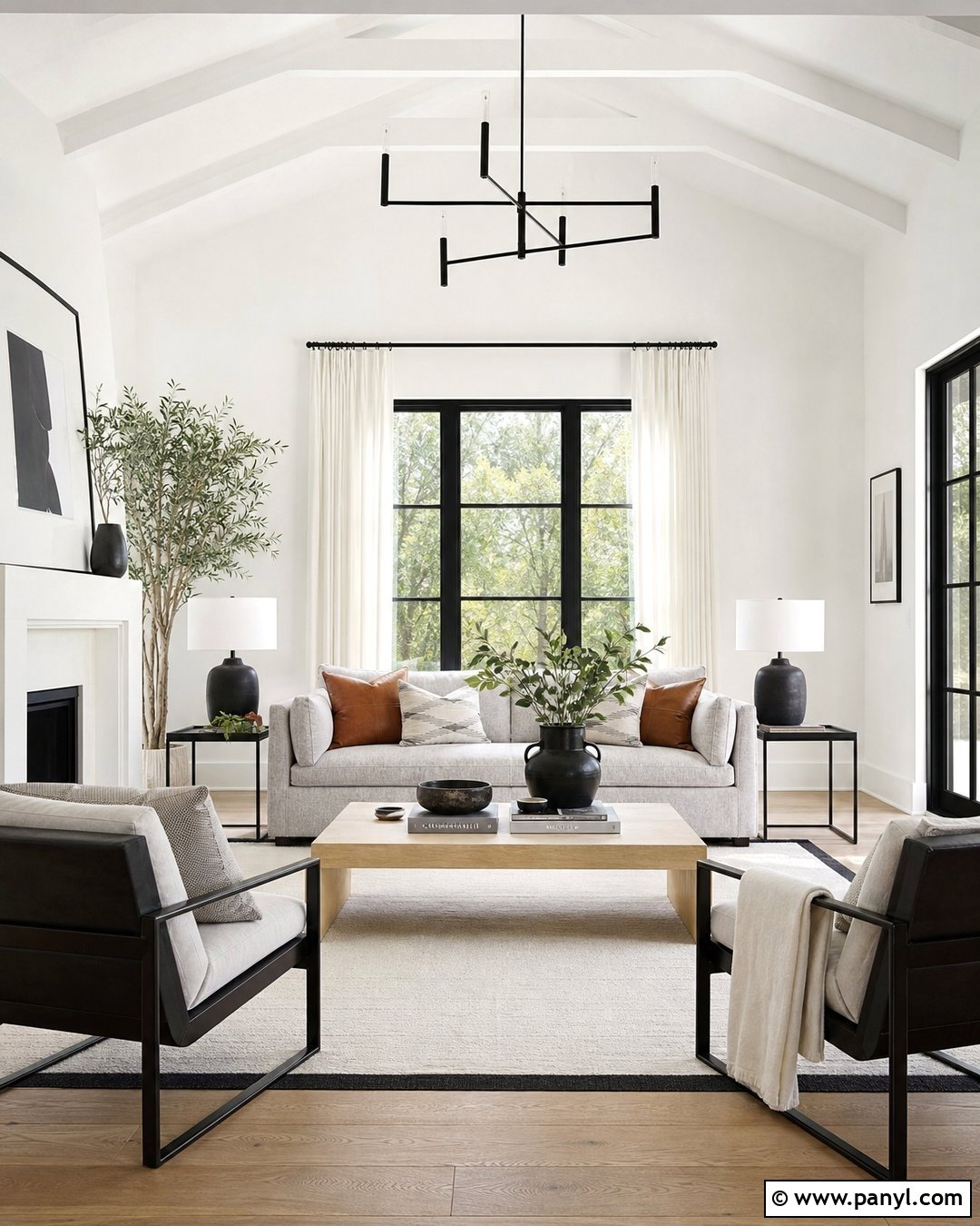 White Walls With Black Accents - 25 White Wall Paint Ideas