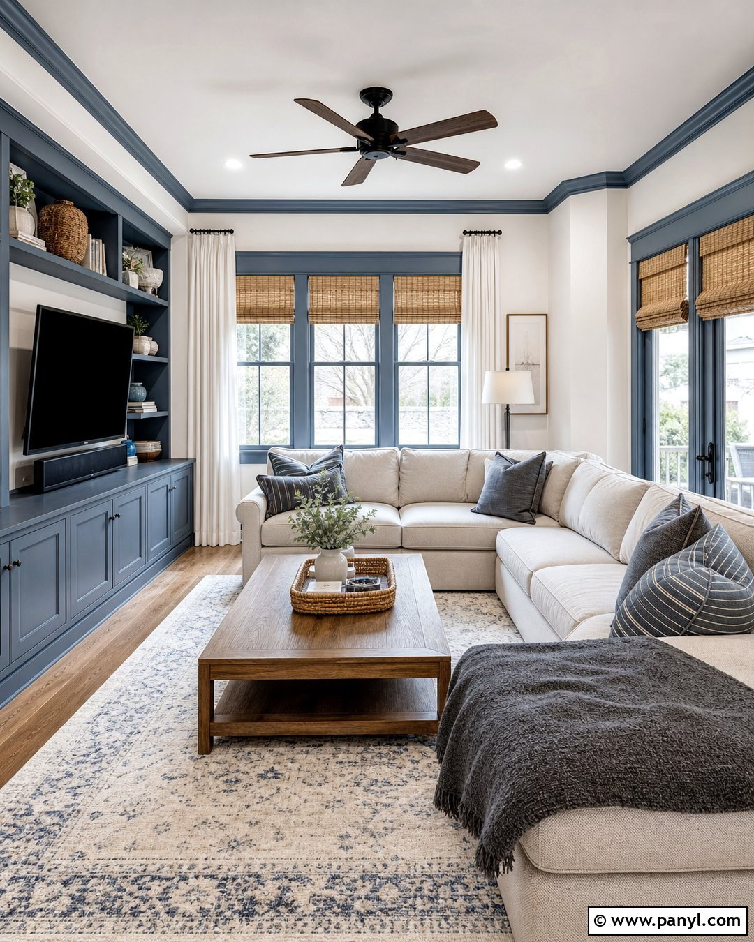 White Walls With Blue Gray Trim Family Room - 30 White Walls Blue Trim Ideas